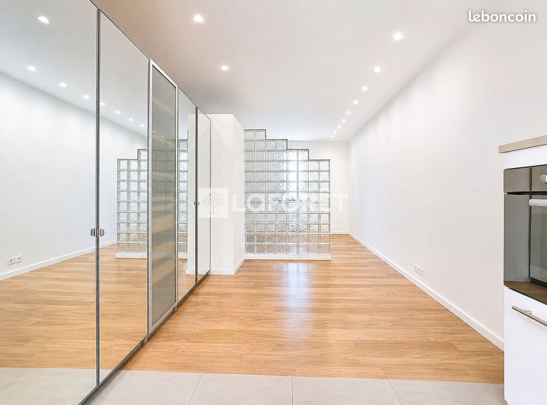 Appartement 1 pièce 27 m² · à Le Cannet · 27 m² · 148 000 €