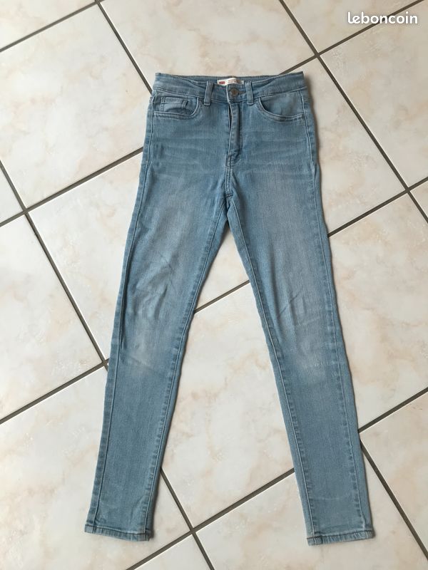 Jeans Lewis 10 ans - Très bon état (image 1)