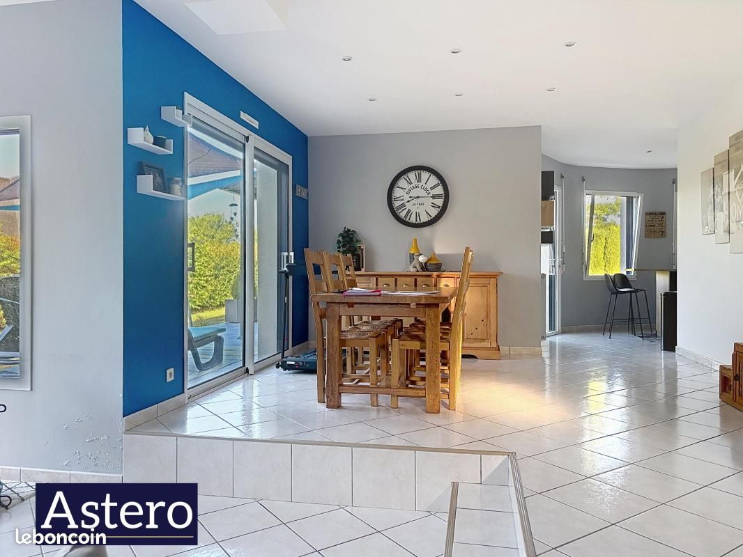 Maison 6 pièces 130 m² · à Locmalo · 130 m² · 252 900 €