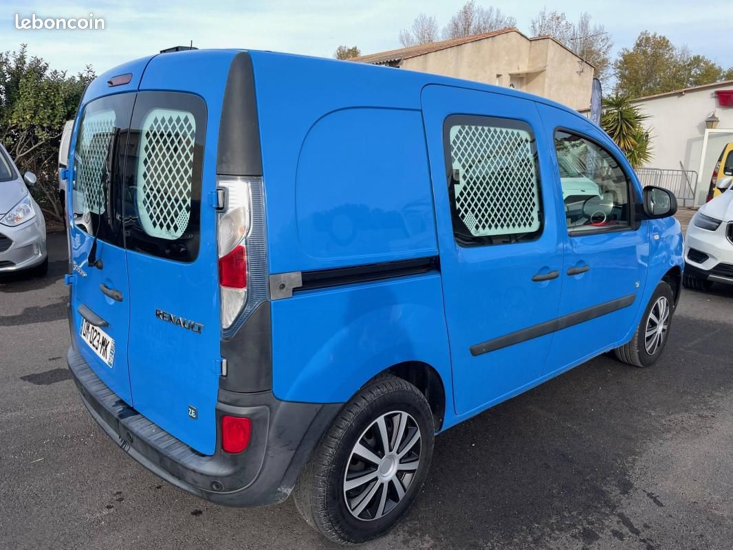 Renault Kangoo Express ZE : l'utilitaire branché !