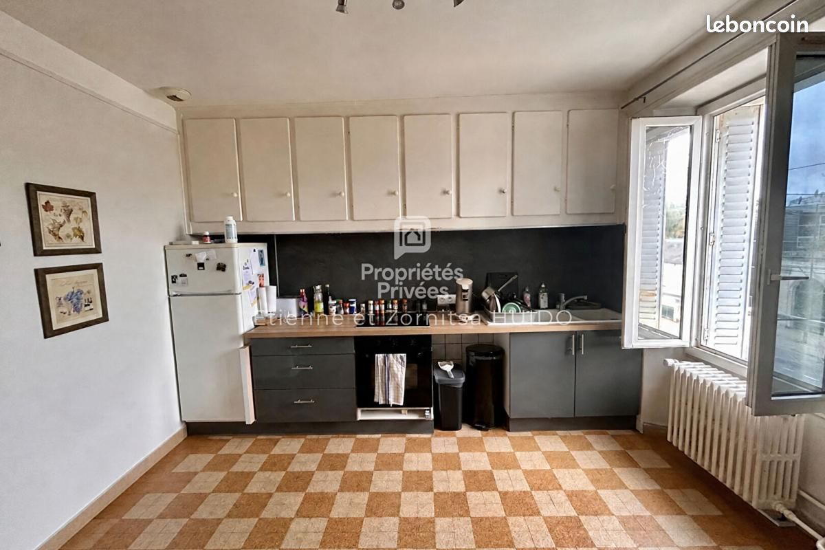 Appartement 4 pièces 95 m² · à Châteauroux · 95 m² · 770 €/mois