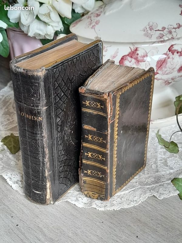 Lot de 2 petits livres anciens cuir fermoir XIXème (image 7)