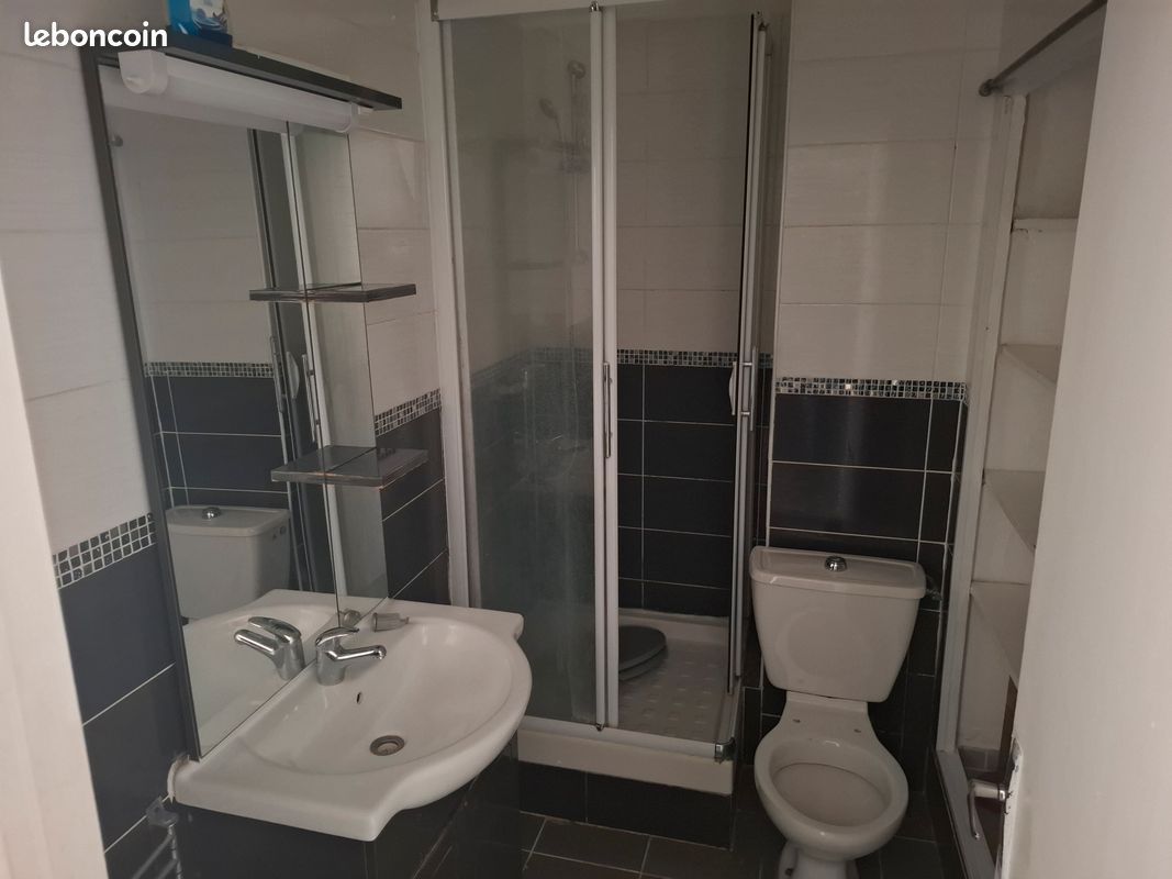 Appartement 1 pièce 23 m² · à Nîmes · 23 m² · 450 €/mois