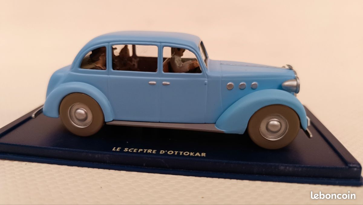 Voiture Tintin 1/43 complète avec certificat la voiture de Bianca Castafiore le sceptre d'Ottokar - Collection