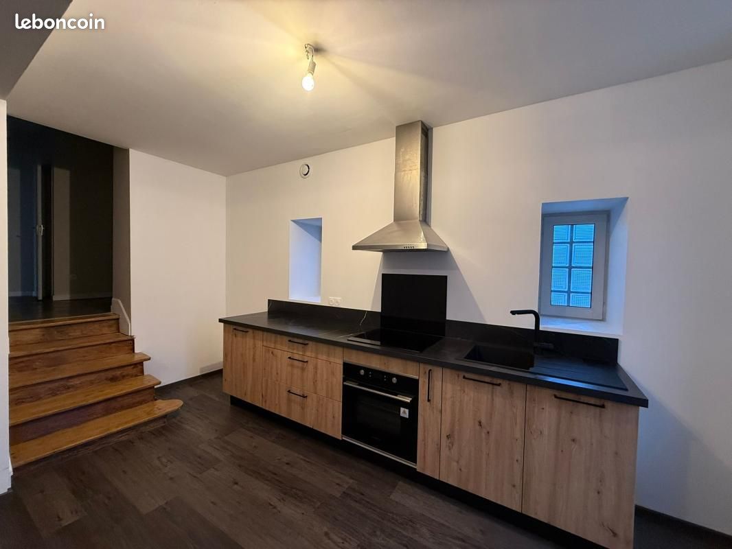 Appartement 3 pièces 51 m² · à Castres · 51 m² · 520 €