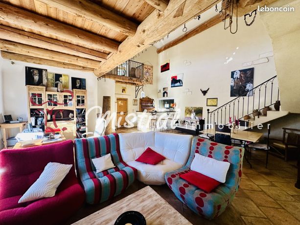 Mas 11 pièces 290 m²