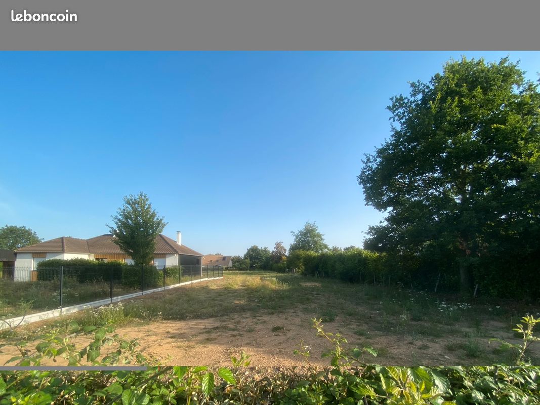 NEUVILLE SUR SARTHE - Parcelle viabilisée · à Neuville-sur-Sarthe · 70 000 €
