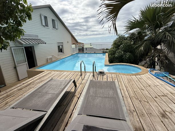 Villa 8 pièces 200 m²