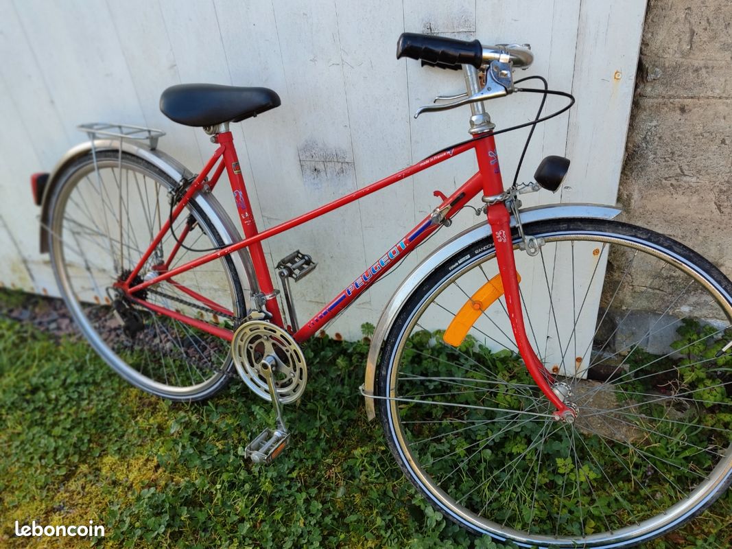 Velo Peugeot femme vintage Vélos