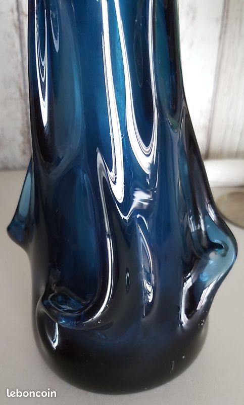 Joli vase en verre soufflé Murano (image 4)