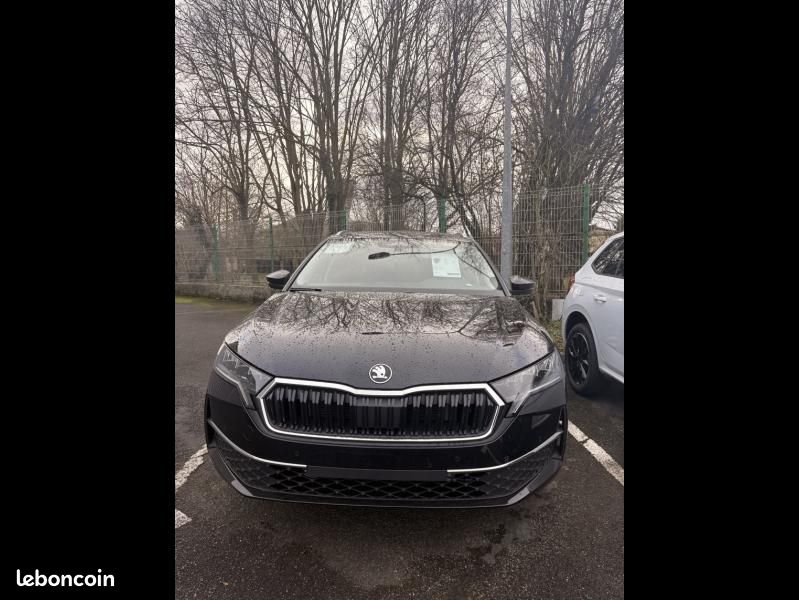 Skoda Octavia Combi 1.5 TSI ACT Hybrid 150ch Clever DSG7 (image 19)