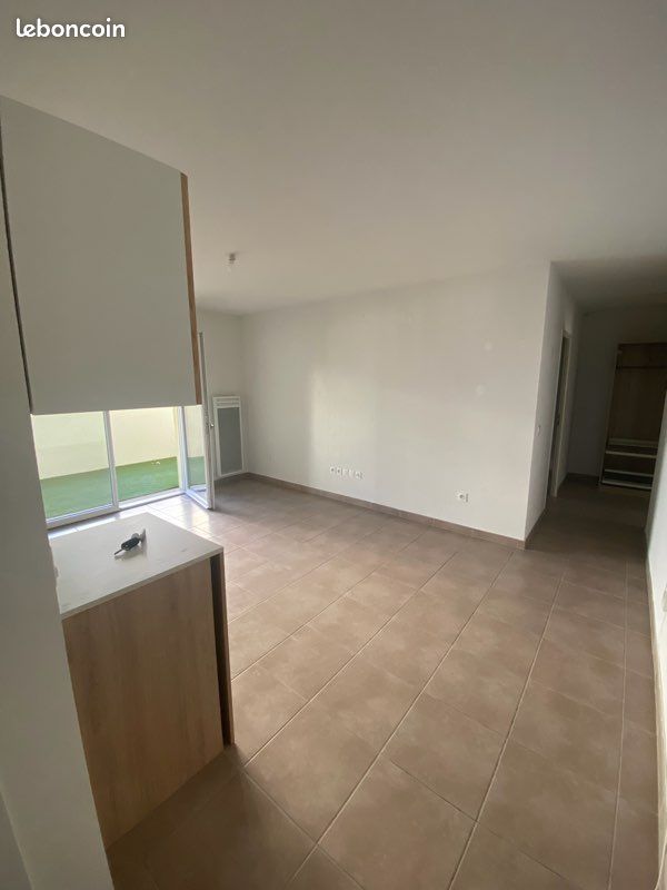 Parking 44 m² · à Montpellier · 43,7 m² · 160 000 €