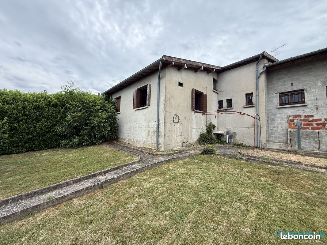 Appartement 3 pièces 88 m² · à Châtenay · 88 m² · 110 000 €