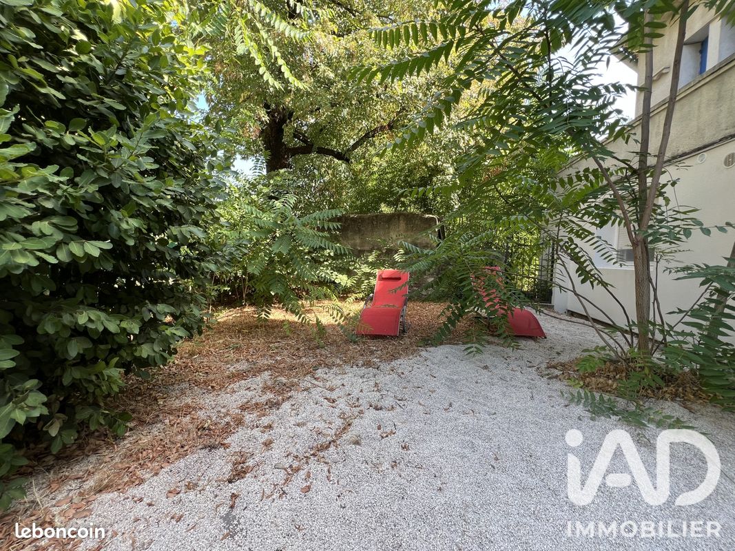 Appartement 5 pièces 95 m² · à Goudargues · 95 m² · 928 €/mois