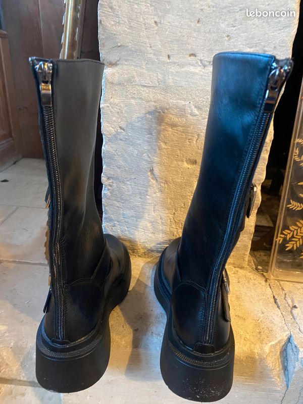 Bottes noires (image 3)