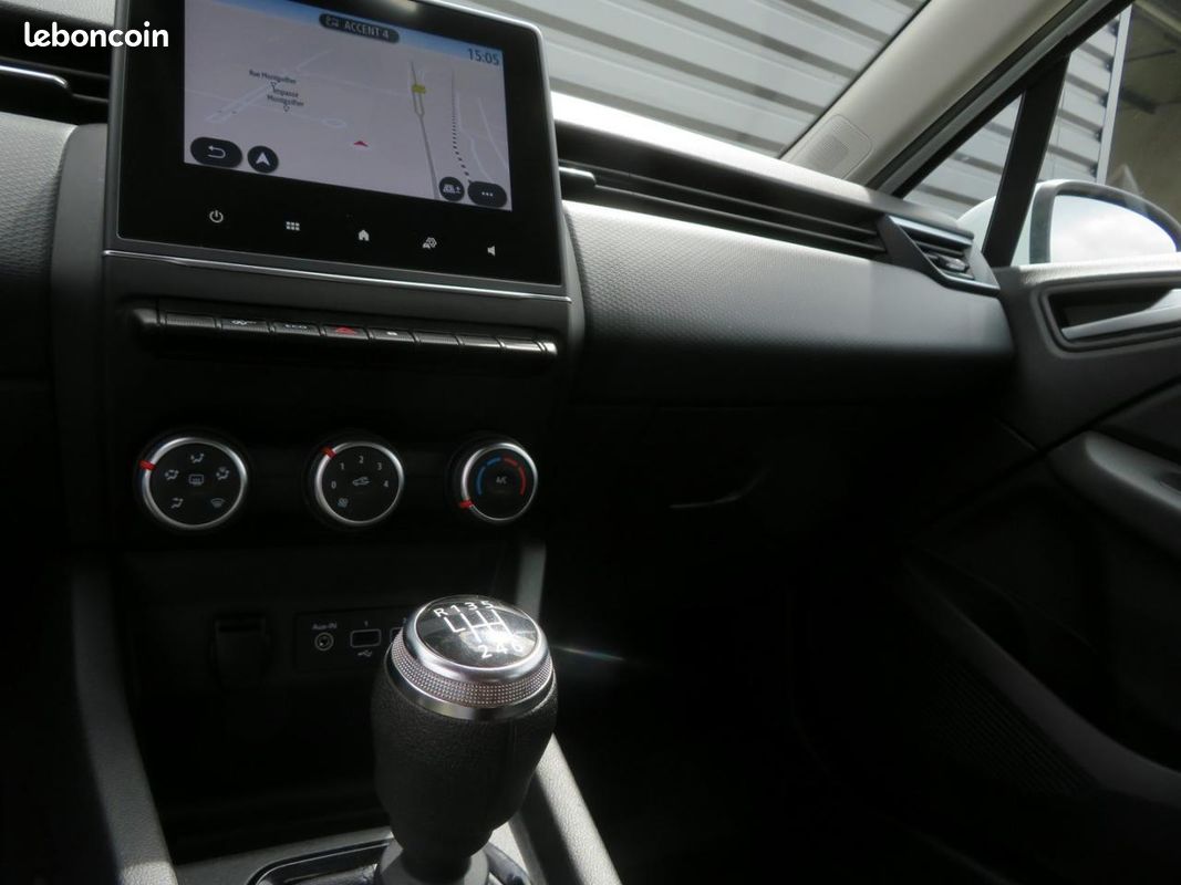 RENAULT CLIO V 1.5 Blue dCi -100 SOCIETE Business (image 13)