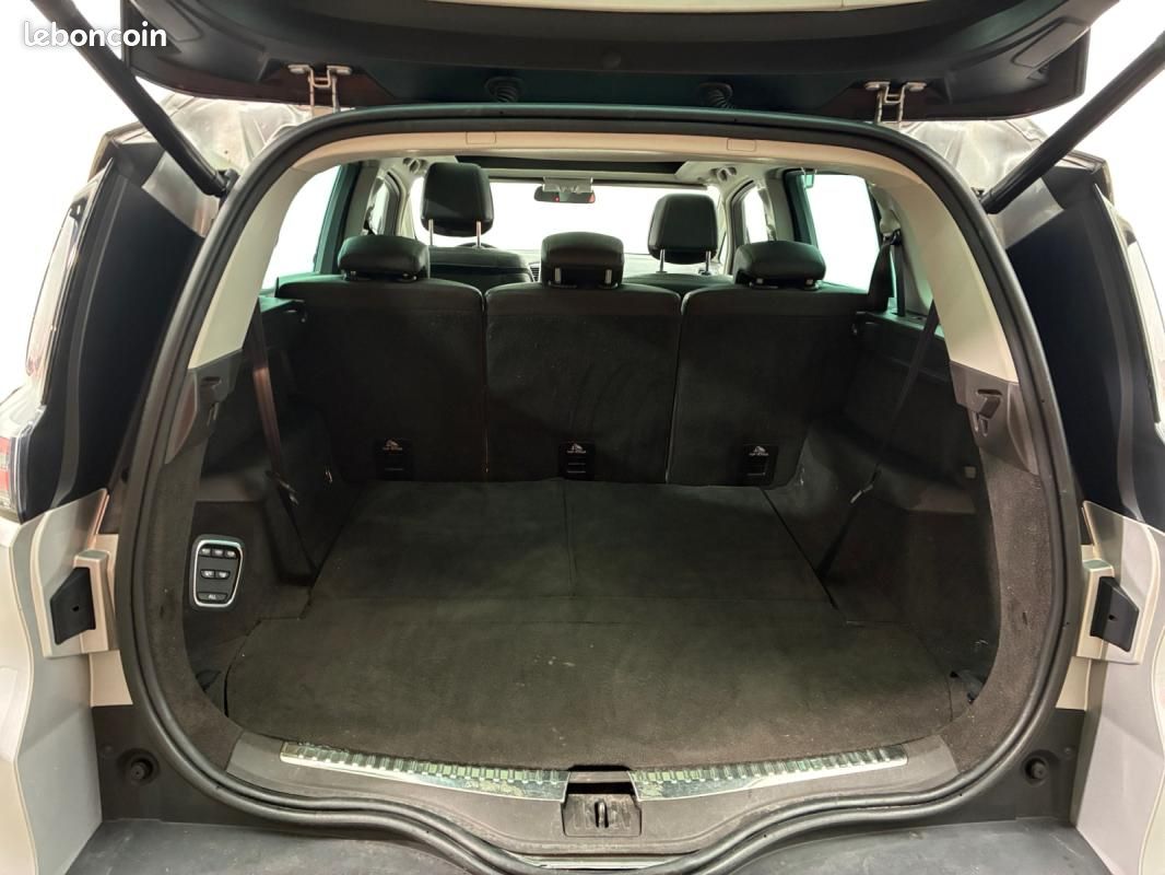 Renault Espace V dCi 160 Energy Twin Turbo Intens EDC (image 15)