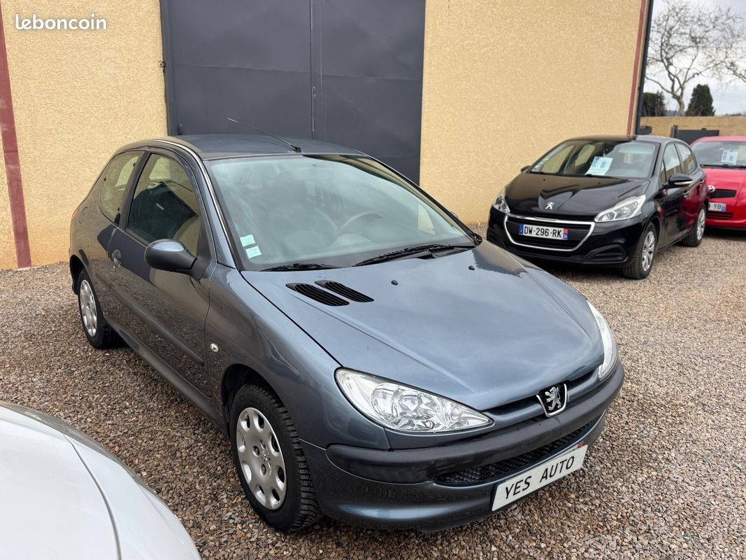 PEUGEOT 206 1.4e 75ch Urban CLIM EMBRAYAGE NEUF (image 2)