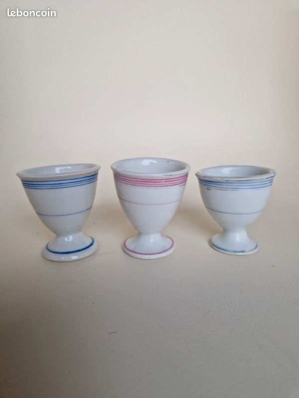 Roues 13754 Pet – Coquetier Avec Soucoupe – Gutn – Porcelaine – Bois D'acacia 7 X 7 X 3 Cm