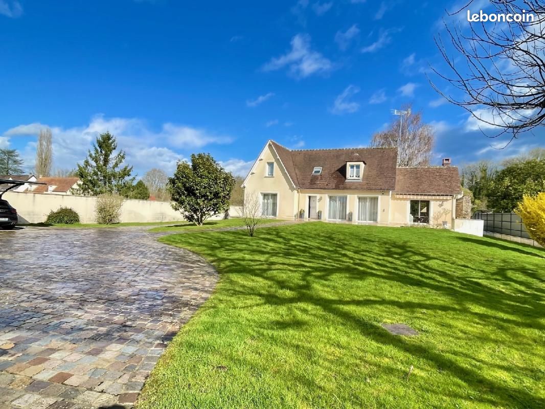 Maison 7 pièces 160 m² · à Milly-la-Forêt · 160 m² · 660 000 €