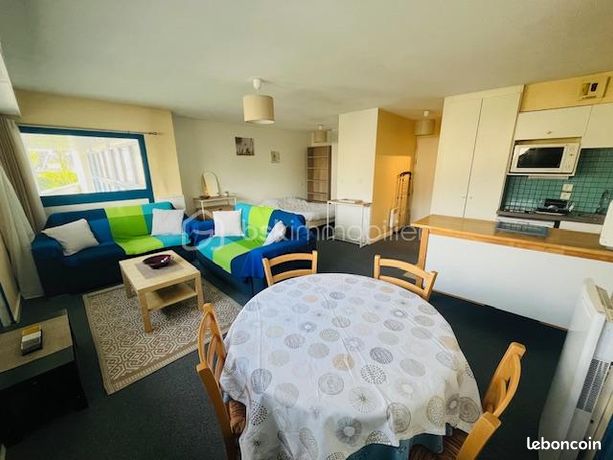 Studio 1 pièce 37 m²