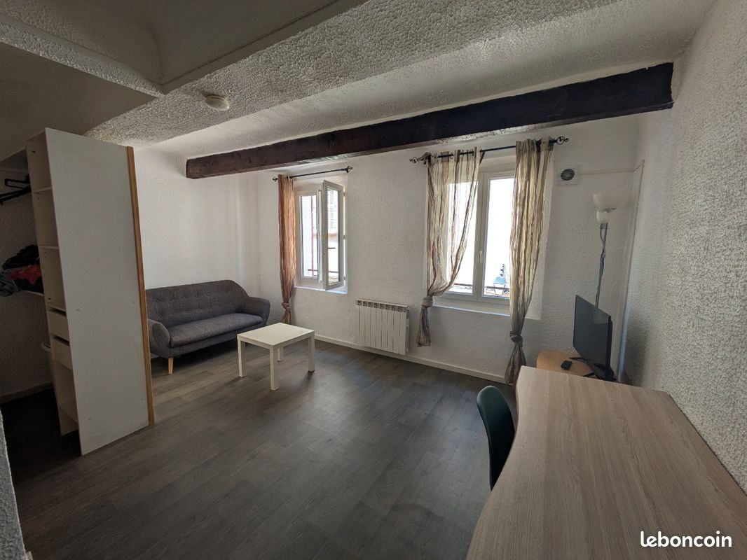 Appartement 1 pièce 28 m² · à Ollioules · 28 m² · 490 €