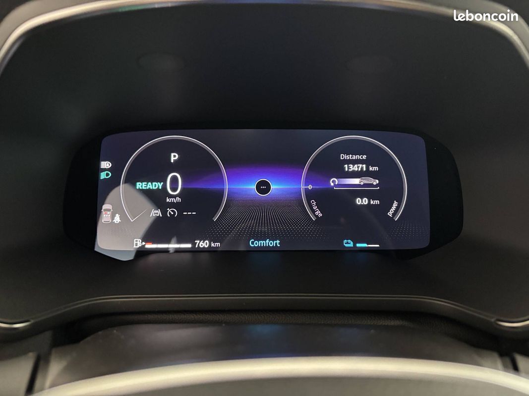 RENAULT Captur E-Tech full hybrid 145 ch Techno (image 17)