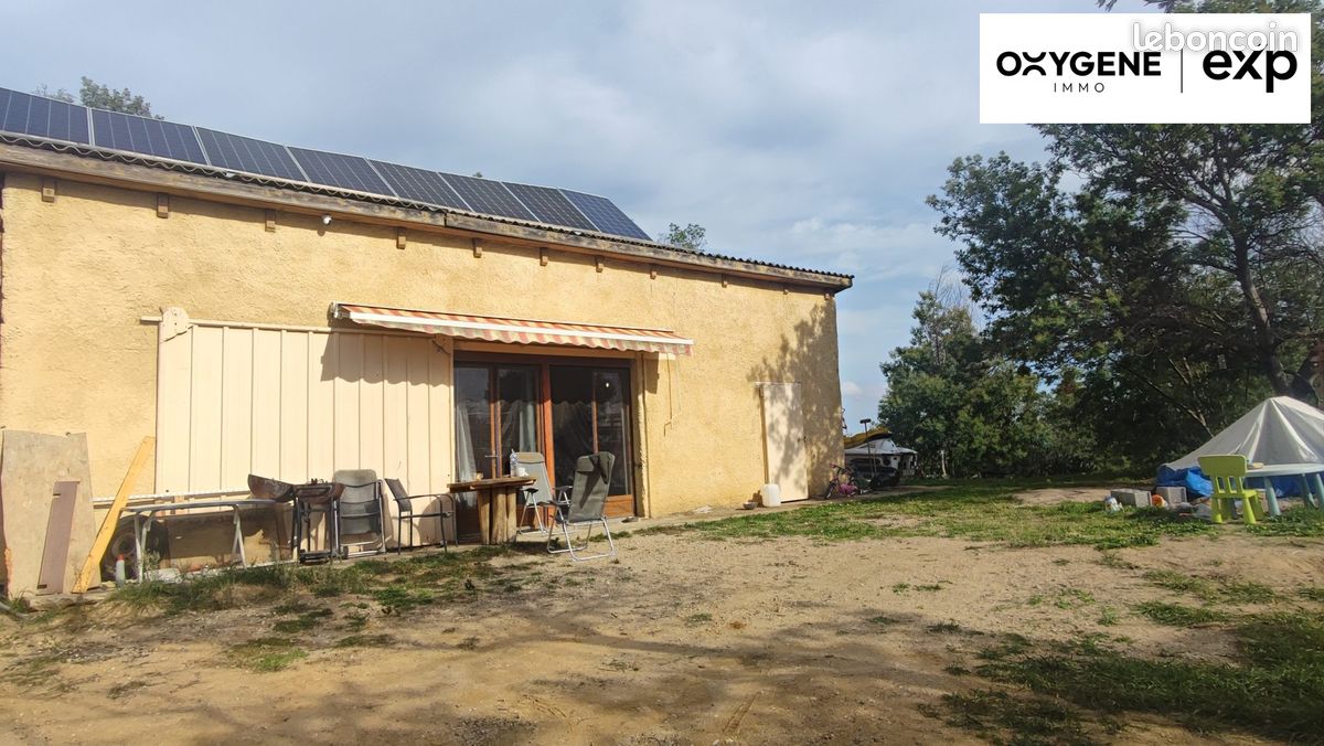 Terrain 20959 m² · à Saint-Jean-Pla-de-Corts · 20 959 m² · 109 900 €