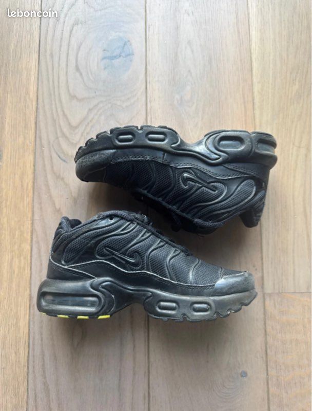 Nike TN Triple Black 🖤 (image 2)