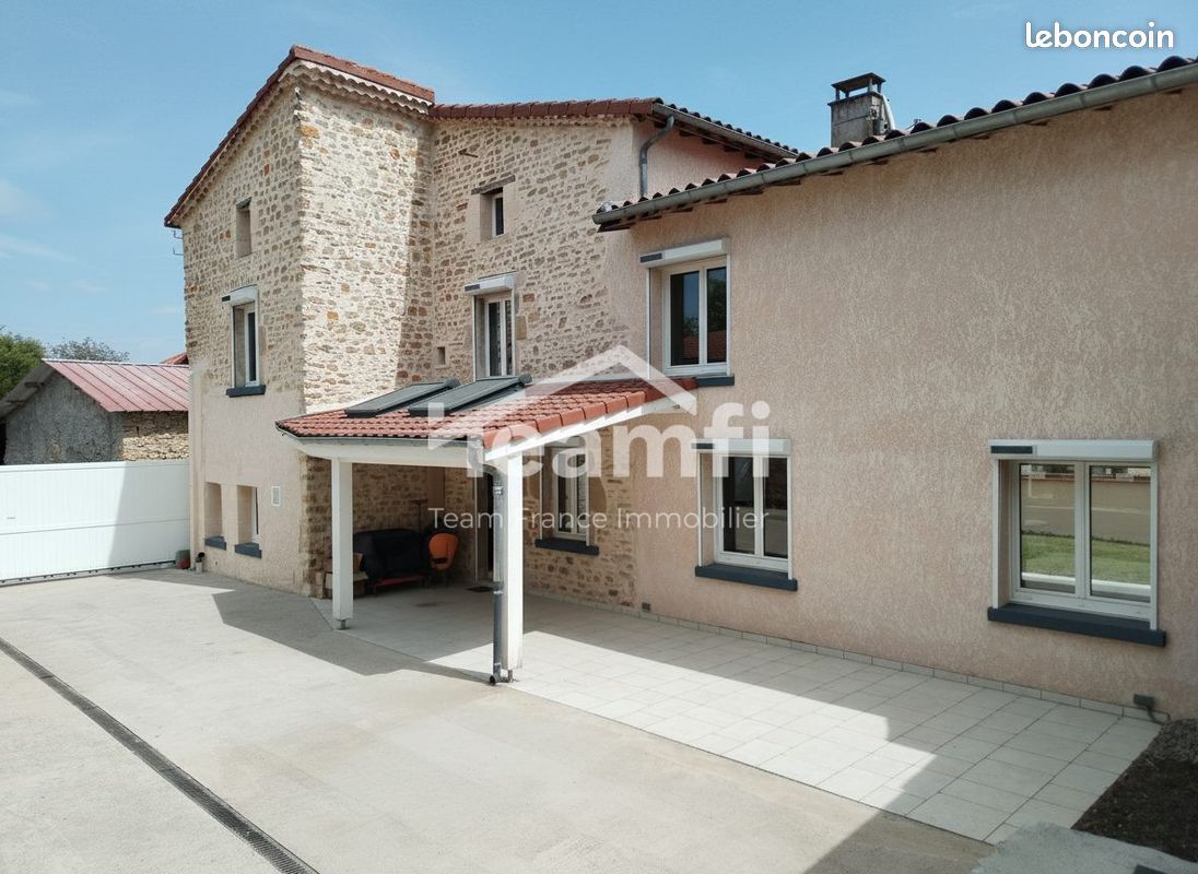 Maison 11 pièces 180 m² · à Billom · 180 m² · 425 000 €