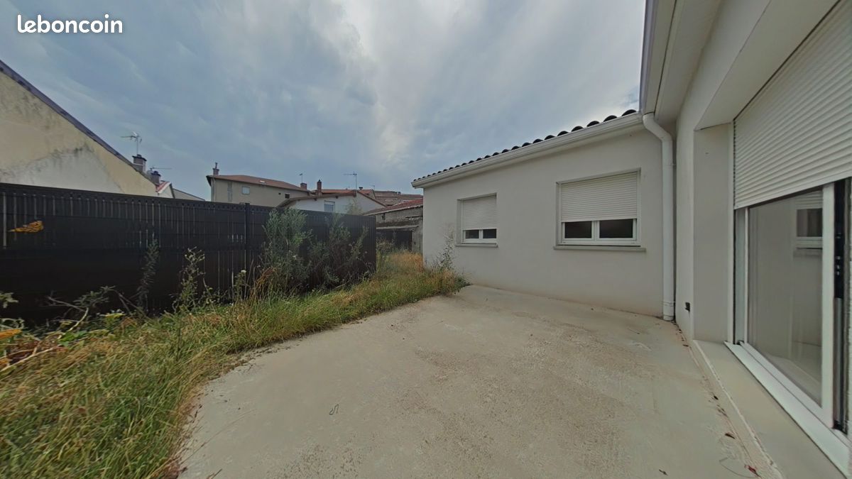 Maison 3 pièces 81 m² · à Andrézieux-Bouthéon · 81 m² · 890 €/mois