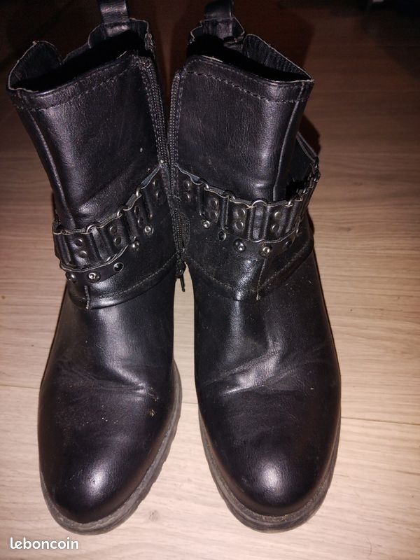 Boots (image 2)
