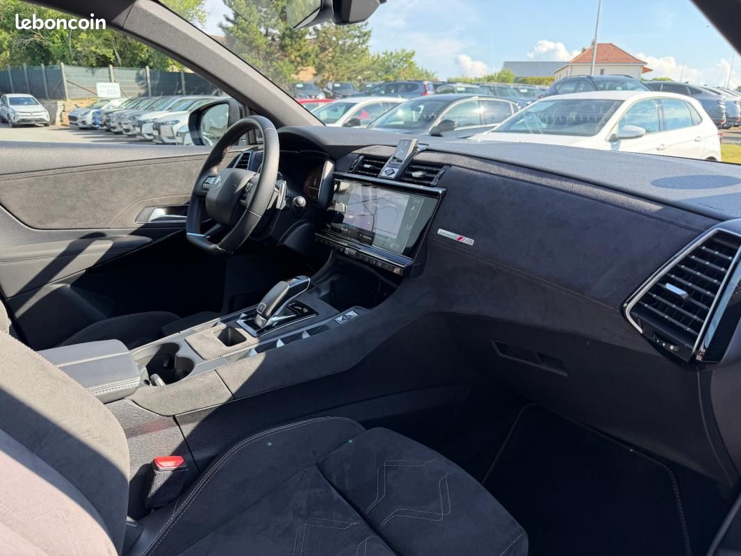 DS 7 Crossback BlueHDi 180 EAT8 Performance Line (image 20)