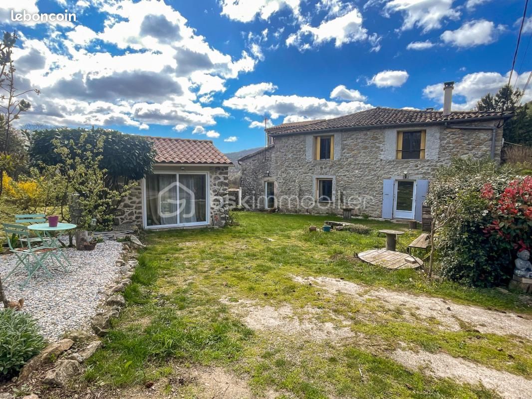 Maison 5 pièces 100 m² · à Joannas · 100 m² · 239 000 €
