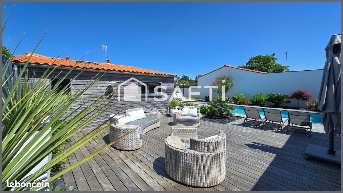Maison 5 pièces 140 m² · aux Sables-d'Olonne · 140 m² · 619 000 €