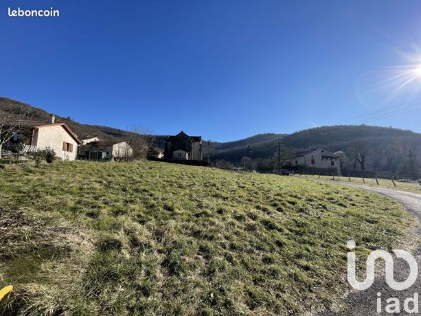 Terrain 760 m² Serrières-sur-Ain
