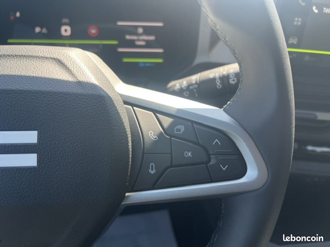 Dacia bigster hybrid 155 journey (image 22)