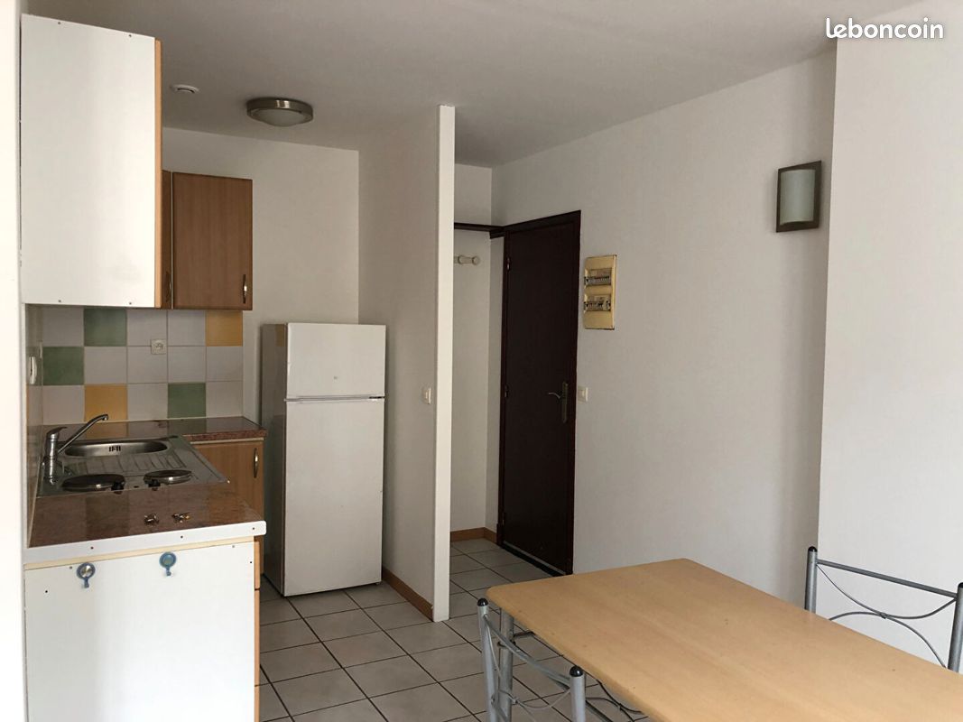Appartement 1 pièce 27 m² · à Châteauroux · 27 m² · 395 €/mois