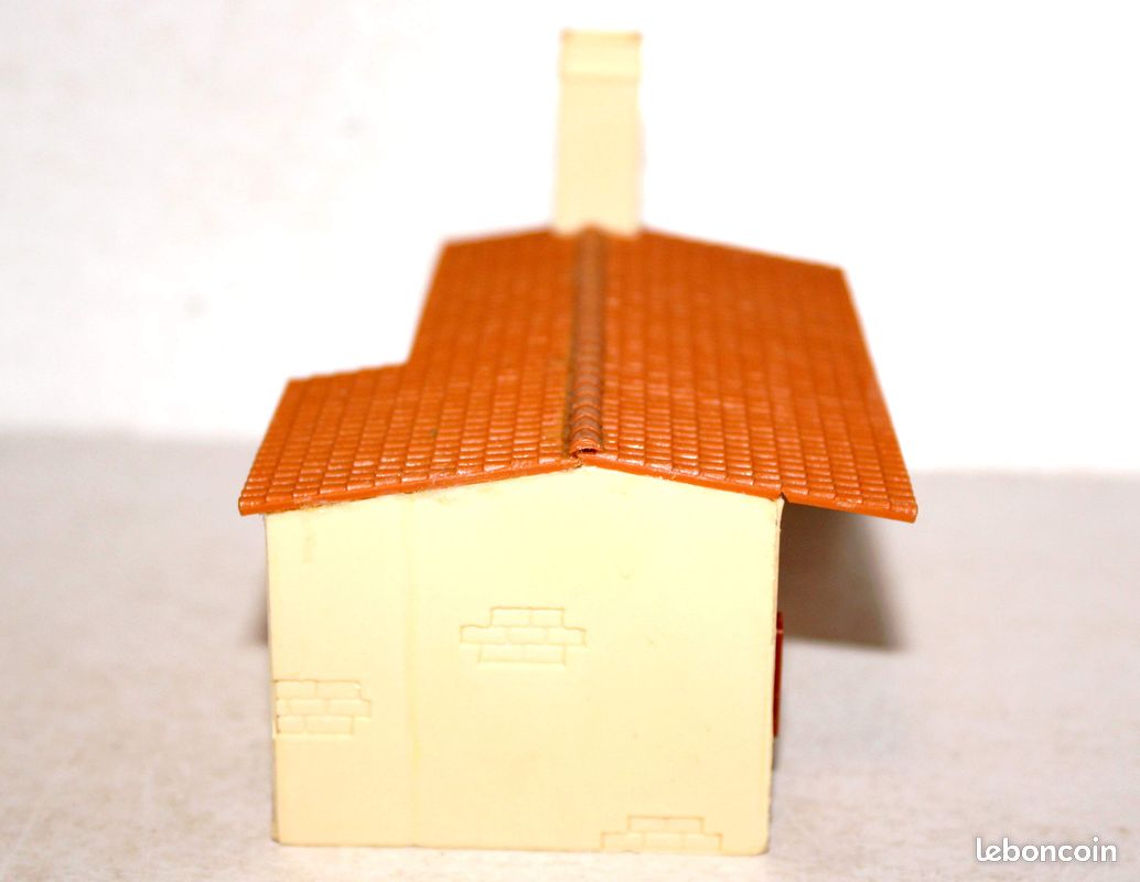 JOUEF maquette à monter ferme du LANGUEDOC 1045 NEUF (n°1