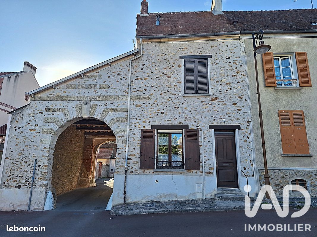 Maison 3 pièces 80 m² · à Boissy-le-Châtel · 80 m² · 135 000 €