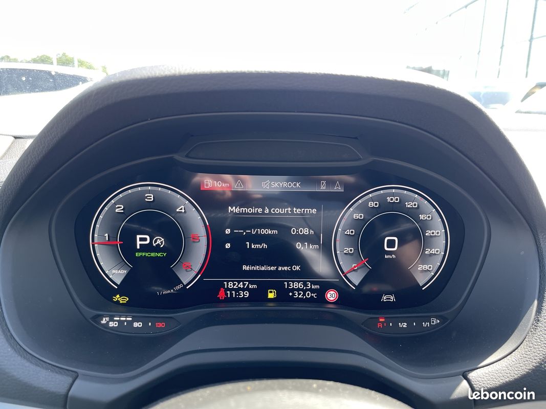 Audi Q2 35 TDI 150CH S LINE S TRONIC 7 (image 17)