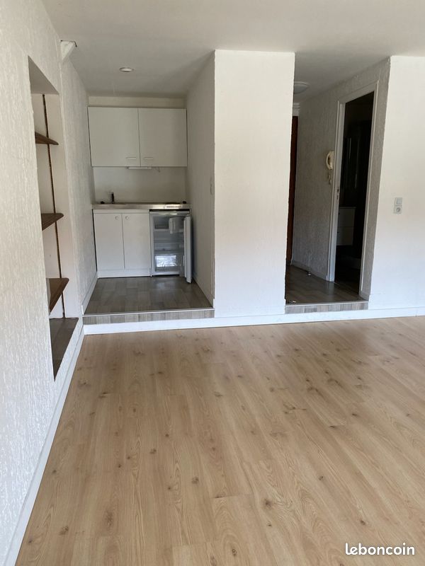 Appartement 1 pièce 26 m² · à Saint-Martin-sur-le-Pré · 26 m² · 350 €/mois