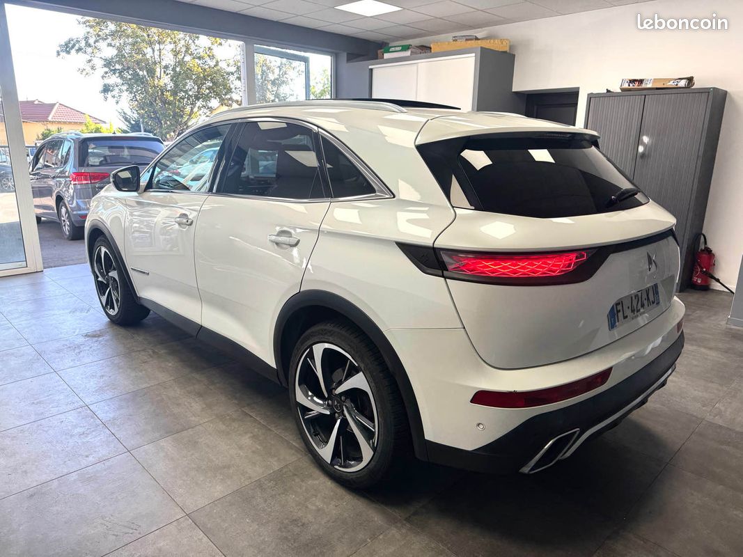 Ds ds7 crossback 2.0 bluehdi 180 cv eat8 grand chic opera 2019 (image 4)