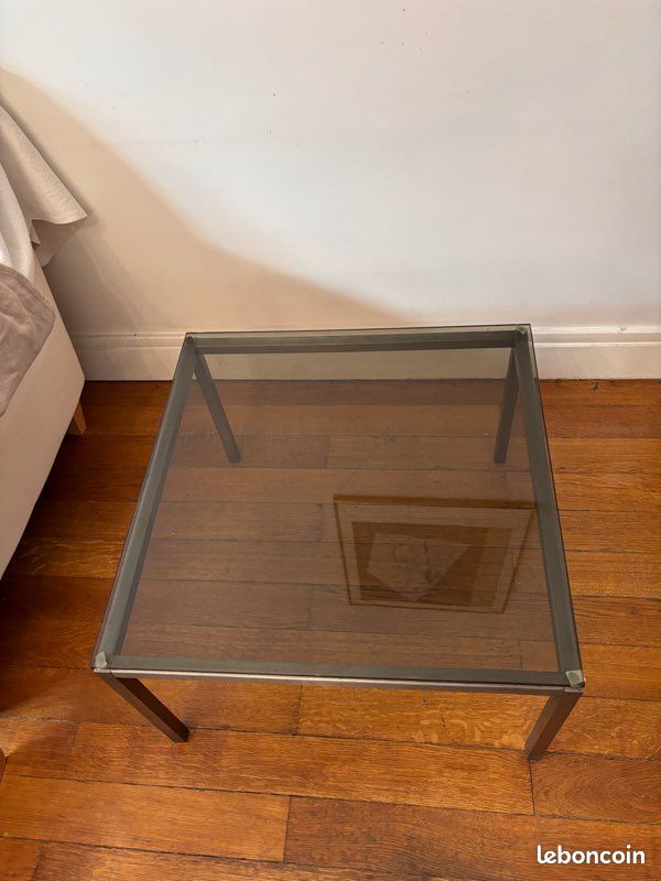 Table basse chromé et verre fumé années 1970 (image 2)