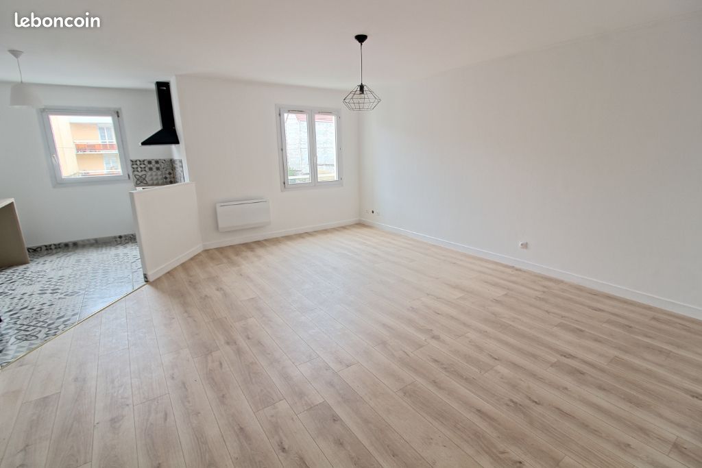 Appartement 3 pièces 65 m² · à Pont-Sainte-Maxence · 65 m² · 900 €/mois