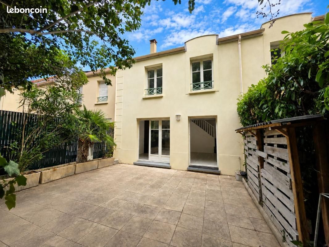 Maison 6 pièces 110 m² · à Poissy · 110 m² · 419 000 €