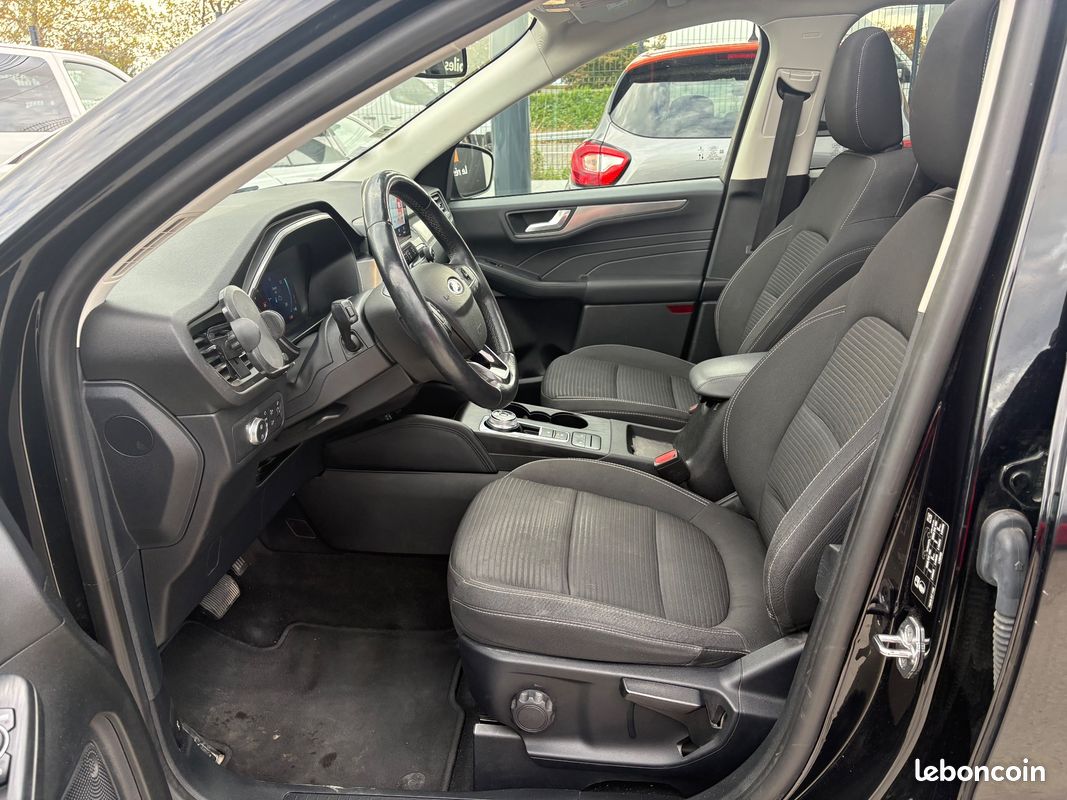 Ford kuga 2.5 duratec 225 ch hybrid fhev titanium toit ouvrant / pack hiver / entretien ford / attelage (image 17)