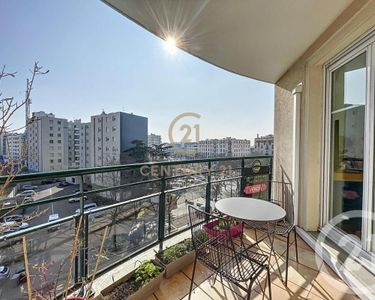 Appartement 295 000 € - 67 m²