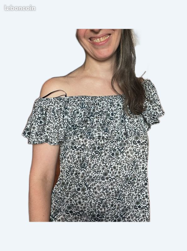 Superbe Petit Haut, Top à manches courtes, Taille XS, Blanc à