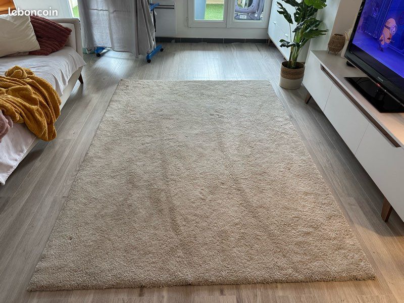Tapis STOENSE IKEA (image 1)